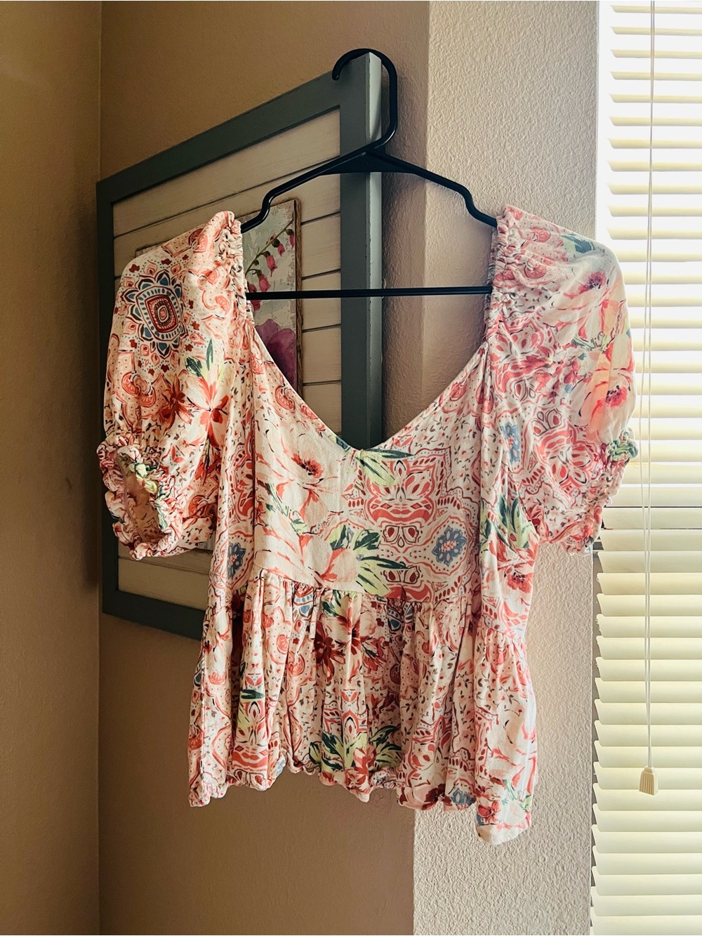 O'Neill Coral and Cream Floral Peasant Top